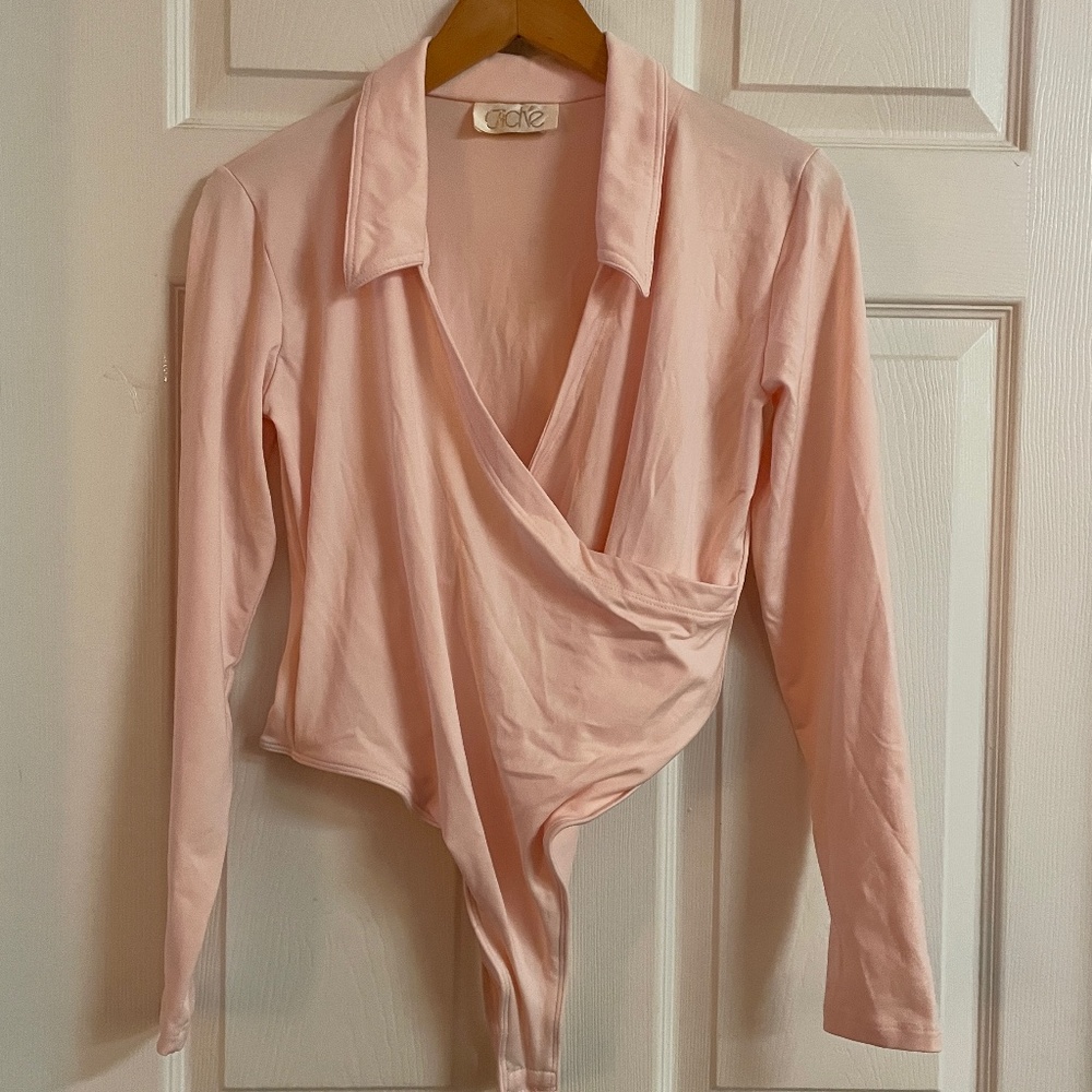 Vintage Caché Woman's Bodysuit Soft Pink Romantic Feminine Sexy Sz Large